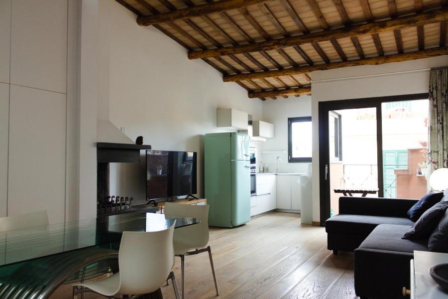 Apartment Stylish Penthouse With Terrace In Trastevere *