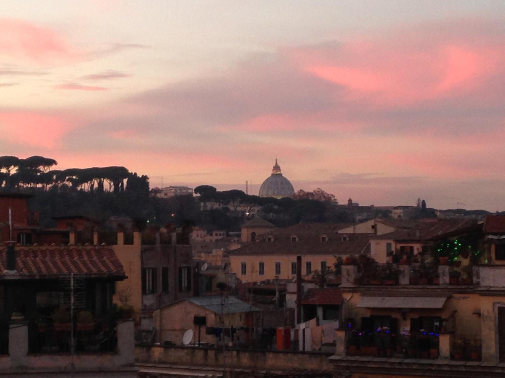 Stylish Penthouse With Terrace In Trastevere * Rom